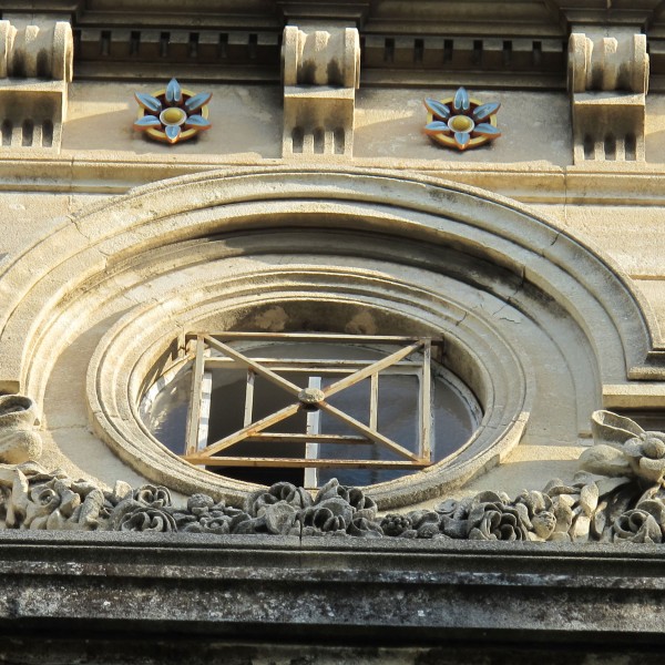 L'extérieur de la Maison de Sophie - Maison d'hôtes à Nîmes